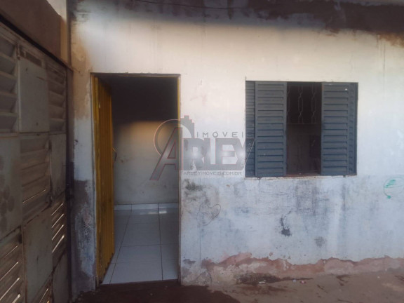 Imagem Casa com 2 Quartos à Venda,  em Vila Sion - Montes Claros