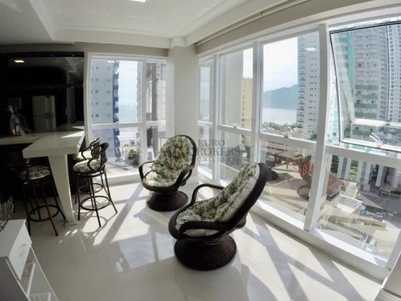 Imagem Apartamento com 3 Quartos à Venda, 136 m² em Centro - Balneário Camboriú