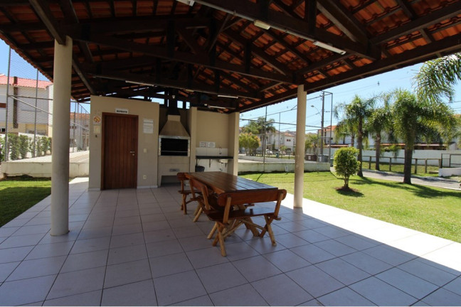 Imagem Casa com 3 Quartos à Venda, 149 m² em Hípica - Porto Alegre