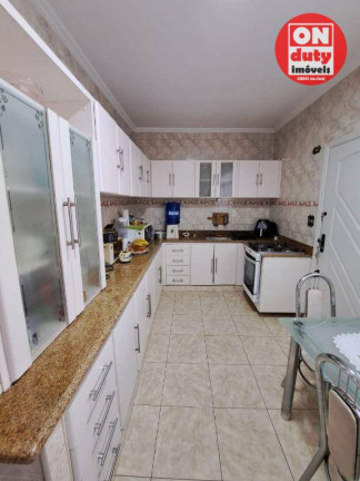 Imagem Casa com 5 Quartos à Venda, 170 m² em Embaré - Santos Imagem Casa com 5 Quartos à Venda, 170 m² em Embaré - Santos