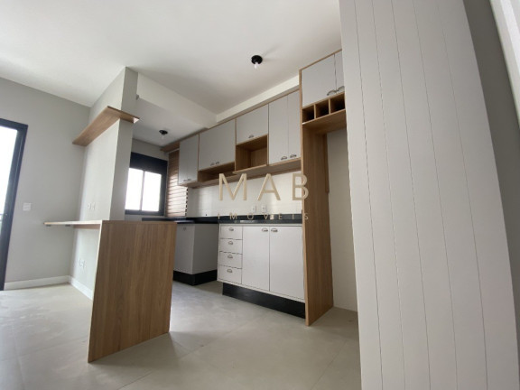 Imagem Imóvel com 2 Quartos à Venda, 65 m² em Cachoeira Do Bom Jesus - Florianópolis