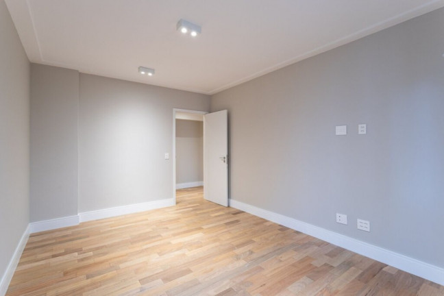 Imagem Imóvel com 2 Quartos à Venda, 153 m² em Higienópolis - São Paulo Imagem Imóvel com 2 Quartos à Venda, 153 m² em Higienópolis - São Paulo