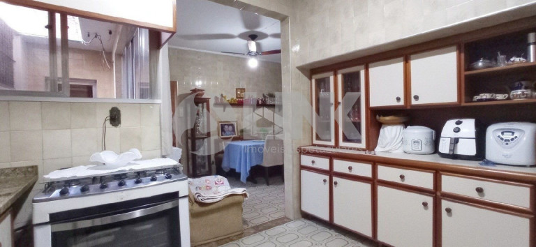 Imagem Casa com 3 Quartos à Venda, 374 m² em Jardim Lindóia - Porto Alegre