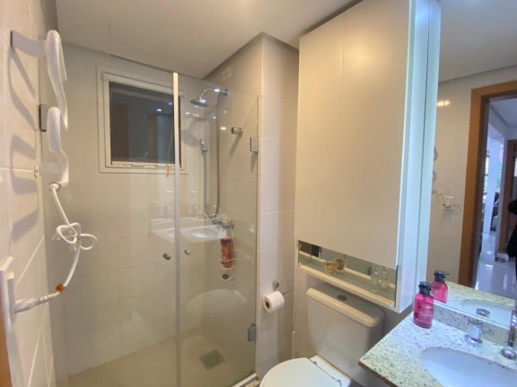 Imagem Apartamento com 3 Quartos à Venda, 133 m² em Cristo Redentor - Porto Alegre Imagem Apartamento com 3 Quartos à Venda, 133 m² em Cristo Redentor - Porto Alegre
