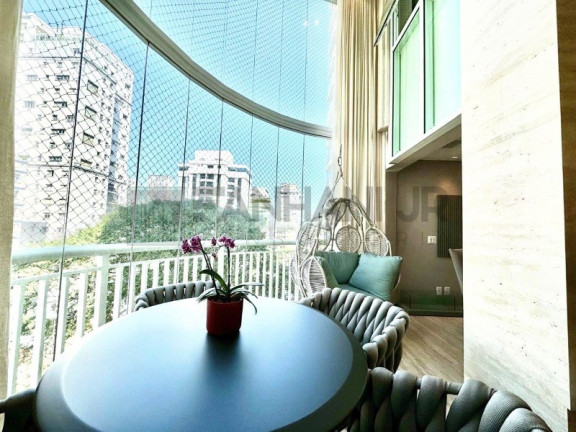 Imagem Imóvel com 3 Quartos à Venda, 200 m² em Cerqueira César - São Paulo