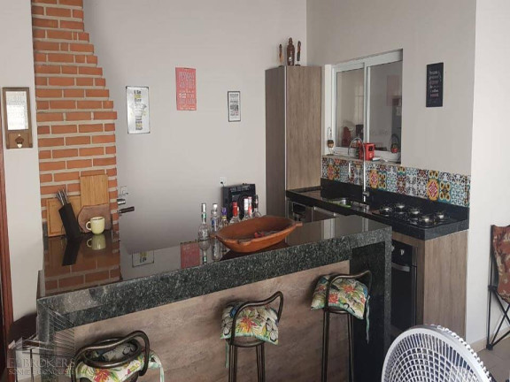 Imagem Casa de Condomínio com 3 Quartos à Venda, 240 m² em Iporanga - Sorocaba