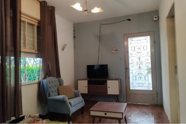 Imagem Casa com 2 Quartos à Venda, 151 m² em Sarandi - Porto Alegre