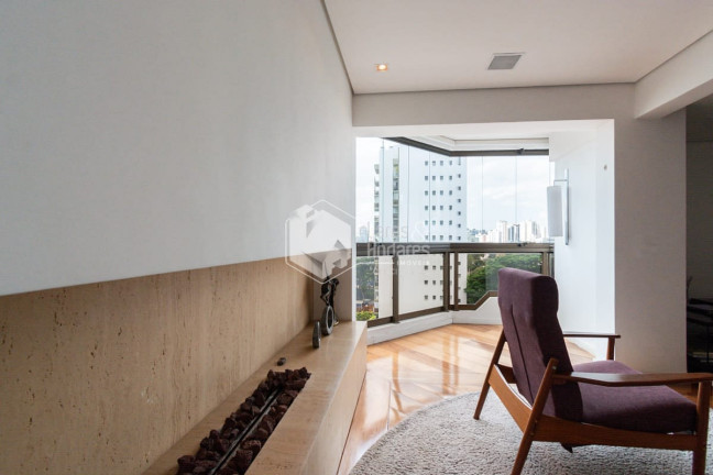 Imagem Imóvel com 3 Quartos à Venda, 389 m² em Moema - São Paulo Imagem Imóvel com 3 Quartos à Venda, 389 m² em Moema - São Paulo