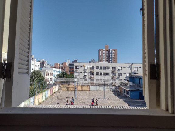 Imagem Imóvel com 2 Quartos à Venda, 70 m² em Menino Deus - Porto Alegre Imagem Imóvel com 2 Quartos à Venda, 70 m² em Menino Deus - Porto Alegre