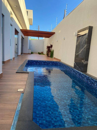 Casa com 3 Quartos à Venda, 140 m² em Bandeiras - Anápolis