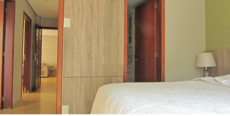 Imagem Apartamento com 3 Quartos à Venda, 131 m² em Petrópolis - Porto Alegre Imagem Apartamento com 3 Quartos à Venda, 131 m² em Petrópolis - Porto Alegre