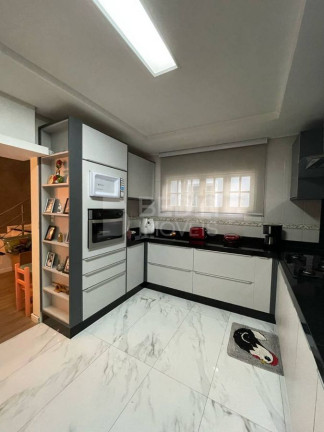 Imagem Casa de Condomínio com 3 Quartos à Venda, 297 m² em Várzea Do Ranchinho (monte Alegre) - Camboriú Imagem Casa de Condomínio com 3 Quartos à Venda, 297 m² em Várzea Do Ranchinho (monte Alegre) - Camboriú
