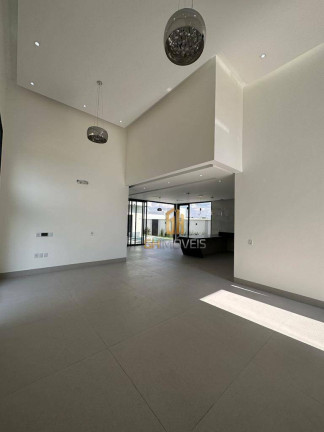 Imagem Casa com 3 Quartos à Venda, 232 m² em Terras Alpha 01 - Senador Canedo