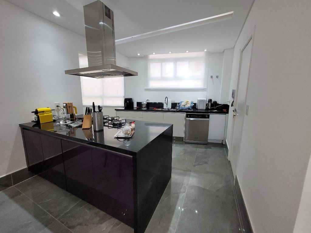 Imagem Apartamento com 3 Quartos à Venda, 130 m² em Pitangueiras - Guarujá Imagem Apartamento com 3 Quartos à Venda, 130 m² em Pitangueiras - Guarujá