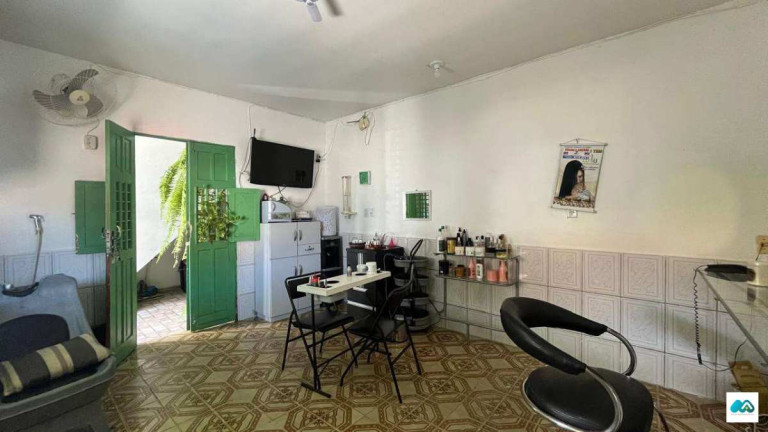 Imagem Casa com 3 Quartos à Venda, 231 m² em Ponta Grossa - Maceió