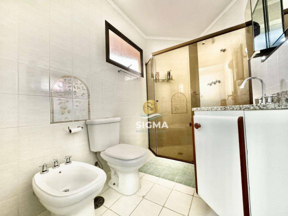 Imagem Apartamento com 3 Quartos à Venda, 130 m² em Enseada - Guarujá