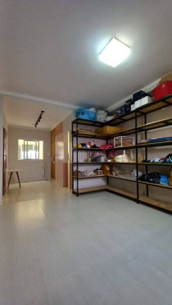 Imagem Casa com 3 Quartos à Venda, 250 m² em Jardim Oasis - Taubaté Imagem Casa com 3 Quartos à Venda, 250 m² em Jardim Oasis - Taubaté