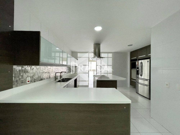 Imagem Apartamento com 5 Quartos à Venda, 435 m² em Barra Da Tijuca - Rio De Janeiro