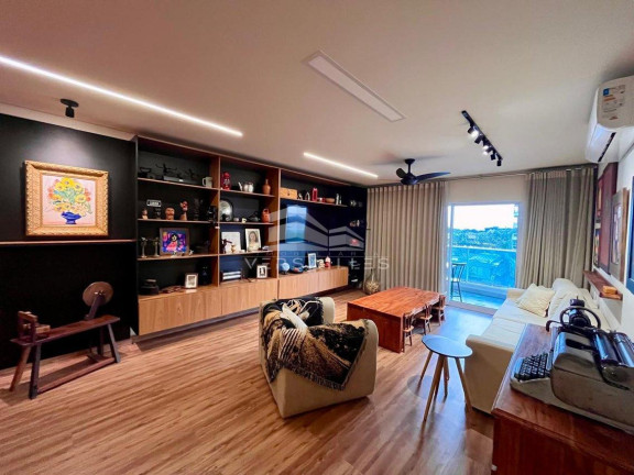 Apartamento com 3 Quartos à Venda, 121 m² em Olaria - Porto Velho