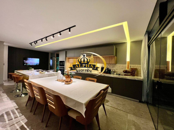 Casa de Condomínio com 4 Quartos à Venda, 360 m² em Alphaville - Santana De Parnaíba