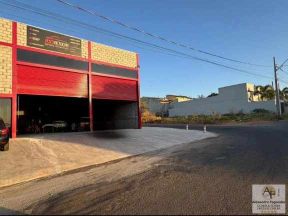 Imagem Galpão à Venda, 370 m² em Setor Três Marias - Goiânia Imagem Galpão à Venda, 370 m² em Setor Três Marias - Goiânia