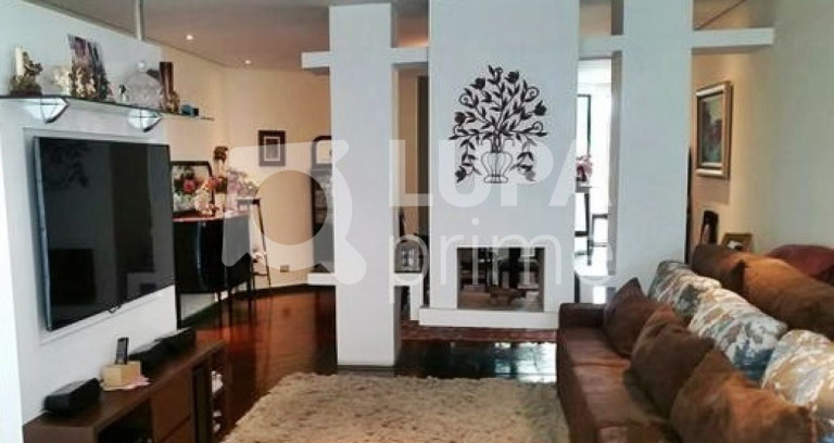 Casa com 7 Quartos à Venda, 600 m² em Mandaqui - São Paulo