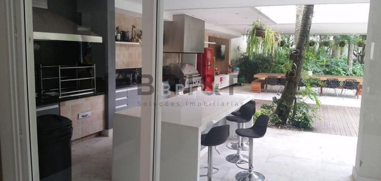 Imagem Casa com 3 Quartos à Venda, 750 m² em Jardim Dos Estados - São Paulo