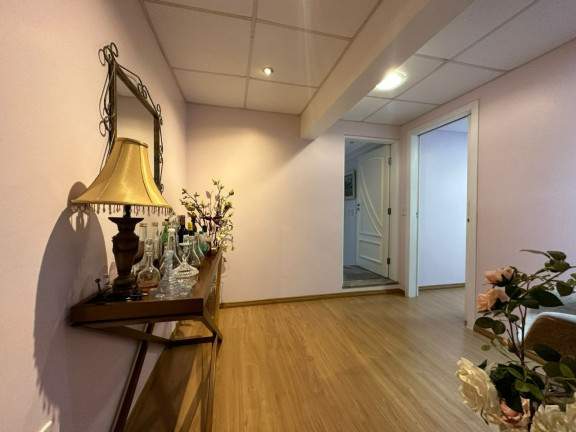 Imagem Casa com 4 Quartos à Venda, 251 m² em Coqueiros - Florianópolis