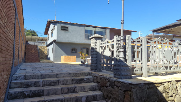 Imagem Casa com 5 Quartos à Venda, 317 m² em Jardim Estância Brasil - Atibaia Imagem Casa com 5 Quartos à Venda, 317 m² em Jardim Estância Brasil - Atibaia