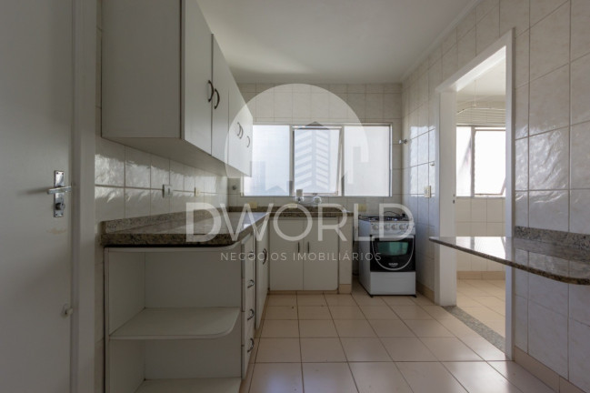 Imagem Imóvel com 2 Quartos à Venda, 75 m² em Itaim Bibi - São Paulo Imagem Imóvel com 2 Quartos à Venda, 75 m² em Itaim Bibi - São Paulo