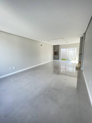 Imagem Sobrado com 3 Quartos à Venda, 220 m² em Moinhos De Vento - Canoas