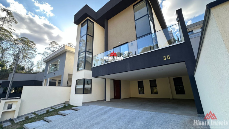 Imagem Casa com 3 Quartos à Venda, 382 m² em Aldeia Da Serra - Barueri Imagem Casa com 3 Quartos à Venda, 382 m² em Aldeia Da Serra - Barueri