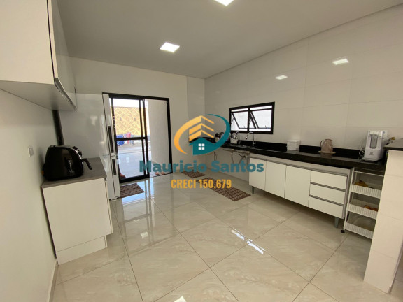 Imagem Sobrado com 3 Quartos à Venda, 147 m² em Centro - Mongaguá