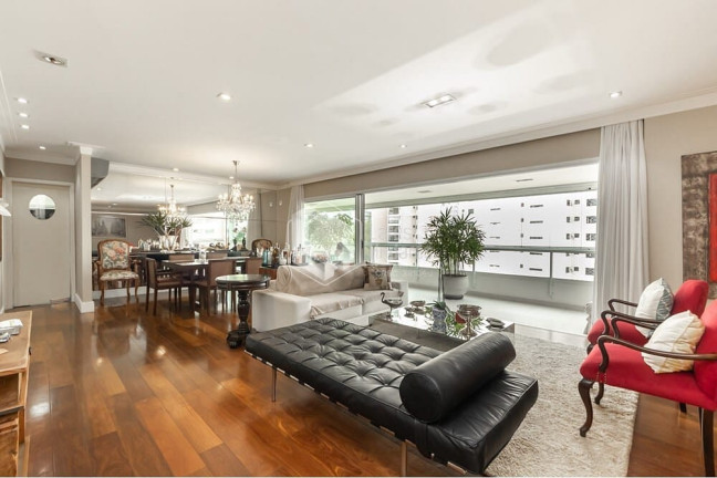Apartamento com 3 Quartos à Venda, 211 m² em Vila Andrade - São Paulo