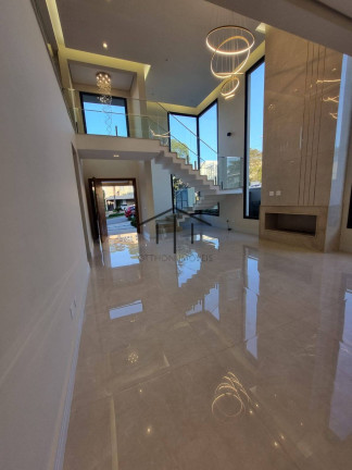 Imagem Casa com 4 Quartos à Venda, 450 m² em Alphaville - Santana De Parnaíba Imagem Casa com 4 Quartos à Venda, 450 m² em Alphaville - Santana De Parnaíba