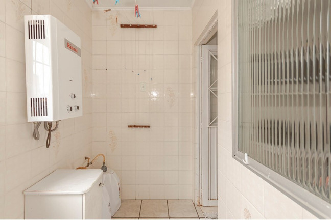 Imagem Casa com 3 Quartos à Venda, 167 m² em Vila Jardim - Porto Alegre Imagem Casa com 3 Quartos à Venda, 167 m² em Vila Jardim - Porto Alegre