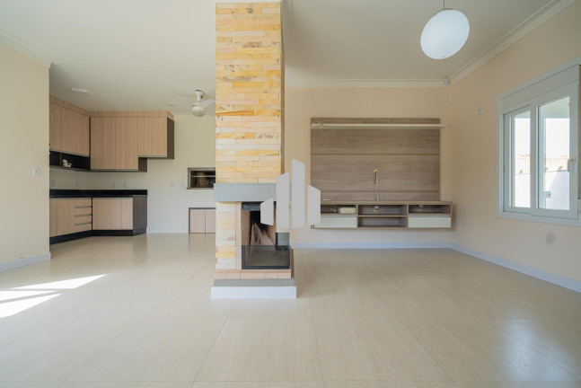 Imagem Casa com 3 Quartos à Venda, 119 m² em Balneário São Pedro - Arroio Do Sal Imagem Casa com 3 Quartos à Venda, 119 m² em Balneário São Pedro - Arroio Do Sal