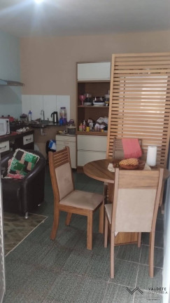 Imagem Casa com 1 Quarto à Venda, em Jardim Oriente - São José Dos Campos Imagem Casa com 1 Quarto à Venda, em Jardim Oriente - São José Dos Campos