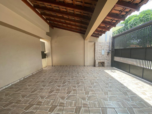 Imagem Casa com 4 Quartos à Venda, 200 m² em São Francisco - Campo Grande Imagem Casa com 4 Quartos à Venda, 200 m² em São Francisco - Campo Grande