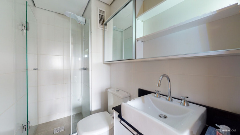 Imagem Imóvel com 2 Quartos à Venda, 50 m² em Tristeza - Porto Alegre Imagem Imóvel com 2 Quartos à Venda, 50 m² em Tristeza - Porto Alegre