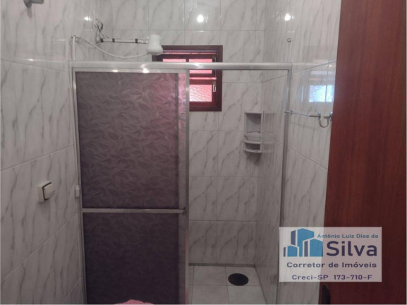 Imagem Casa com 3 Quartos à Venda, 170 m²