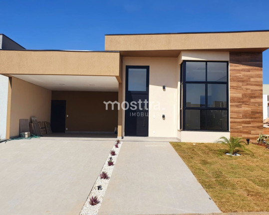 Casa com 3 Quartos à Venda,  em Jardim Residencial Dona Lucilla - Indaiatuba