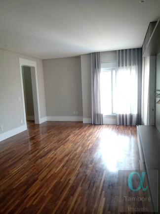 Imagem Casa com 5 Quartos à Venda, 760 m² em Alphaville - Santana De Parnaíba Imagem Casa com 5 Quartos à Venda, 760 m² em Alphaville - Santana De Parnaíba