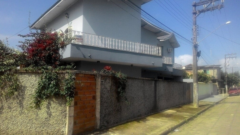 Imagem Casa com 4 Quartos à Venda, 173 m² em Bairro Jd Fazendinhha - Itanhaém Imagem Casa com 4 Quartos à Venda, 173 m² em Bairro Jd Fazendinhha - Itanhaém