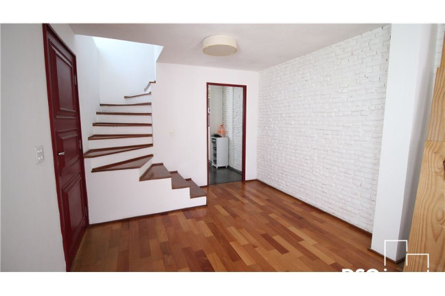 Imagem Casa com 2 Quartos à Venda, em Chácara Santo Antônio (zona Sul) - São Paulo Imagem Casa com 2 Quartos à Venda, em Chácara Santo Antônio (zona Sul) - São Paulo