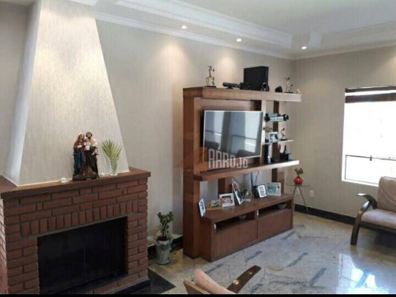 Imagem Casa com 3 Quartos à Venda, 211 m² em Parque Boturussu - São Paulo Imagem Casa com 3 Quartos à Venda, 211 m² em Parque Boturussu - São Paulo