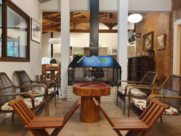 Imagem Casa com 3 Quartos à Venda, 272 m² em Santo Antônio Do Pinhal - Santo Antônio Do Pinhal