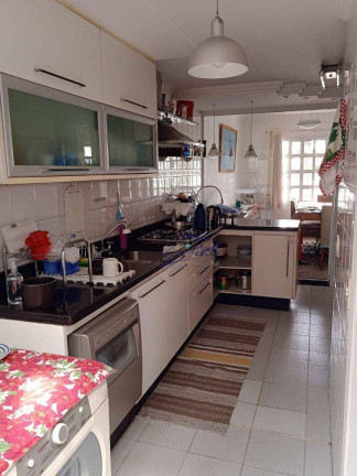 Imagem Casa com 3 Quartos à Venda ou Locação, 211 m² em Granja Viana - Cotia