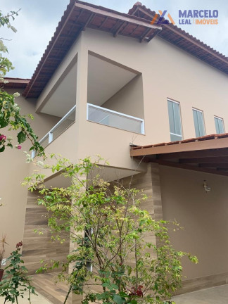 Casa com 3 Quartos à Venda, 247 m² em Candeias - Vitória Da Conquista