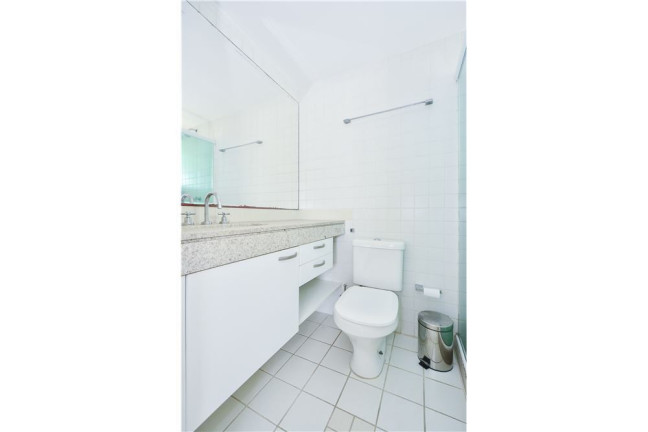 Imagem Imóvel com 2 Quartos à Venda, em Moema - São Paulo Imagem Imóvel com 2 Quartos à Venda, em Moema - São Paulo
